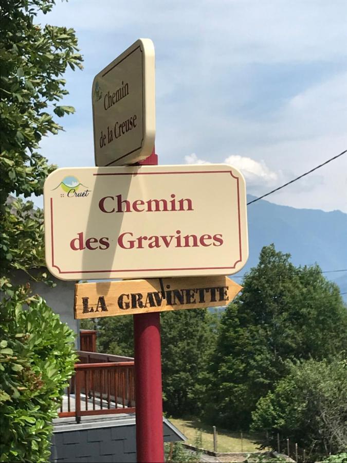Bed and Breakfast La Gravinette Cruet Zewnętrze zdjęcie